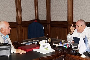 Иван Дикман разбирался с обращениями бузулучан